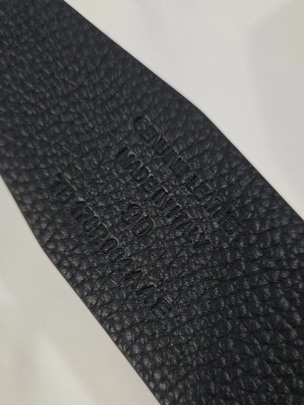 Tom Ford Black & Brown Leather Belt Dark T Buckle Accent